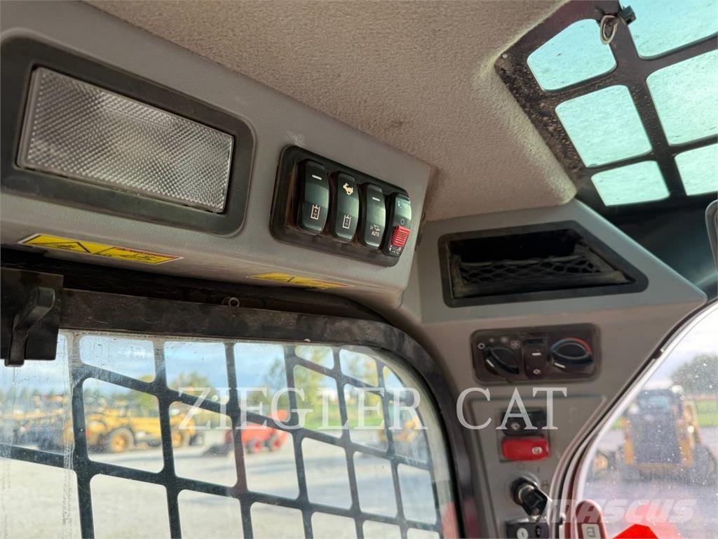 CAT 299D3 Telakuormaajat