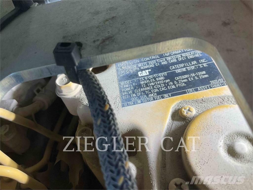 CAT 299D3 Telakuormaajat