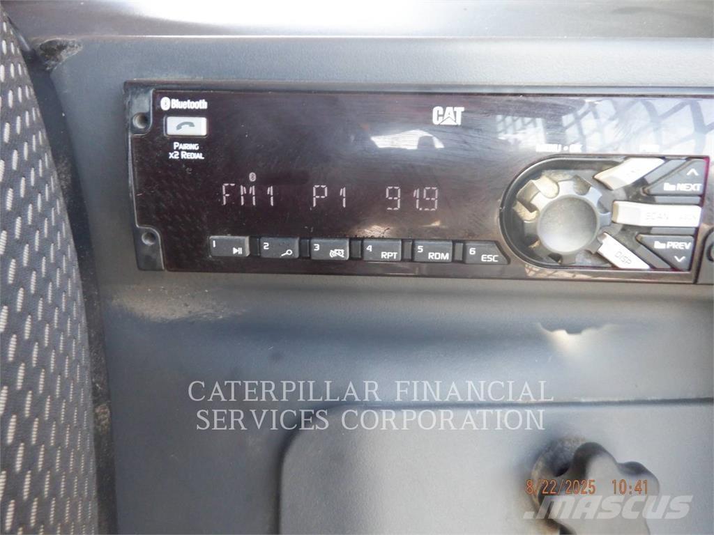 CAT 299D3 Telakuormaajat