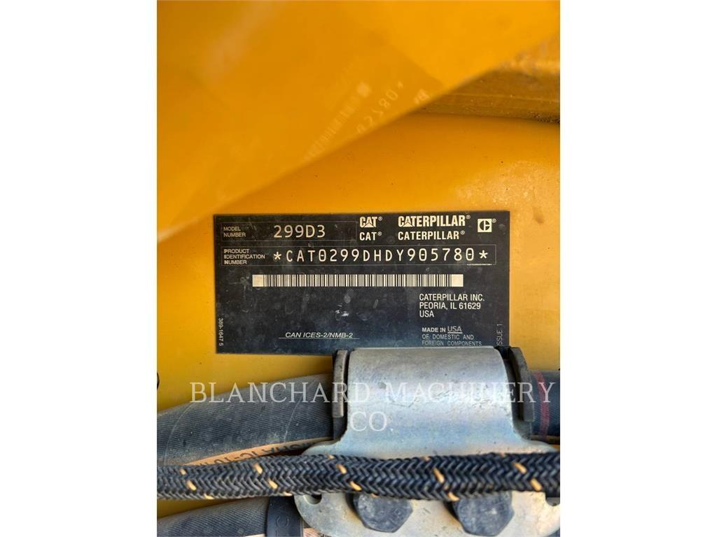 CAT 299D3 Telakuormaajat