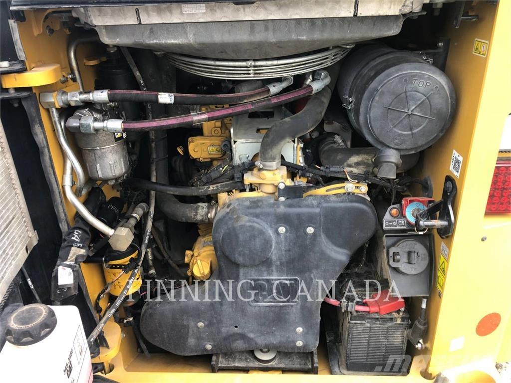 CAT 299D3 XE Telakuormaajat