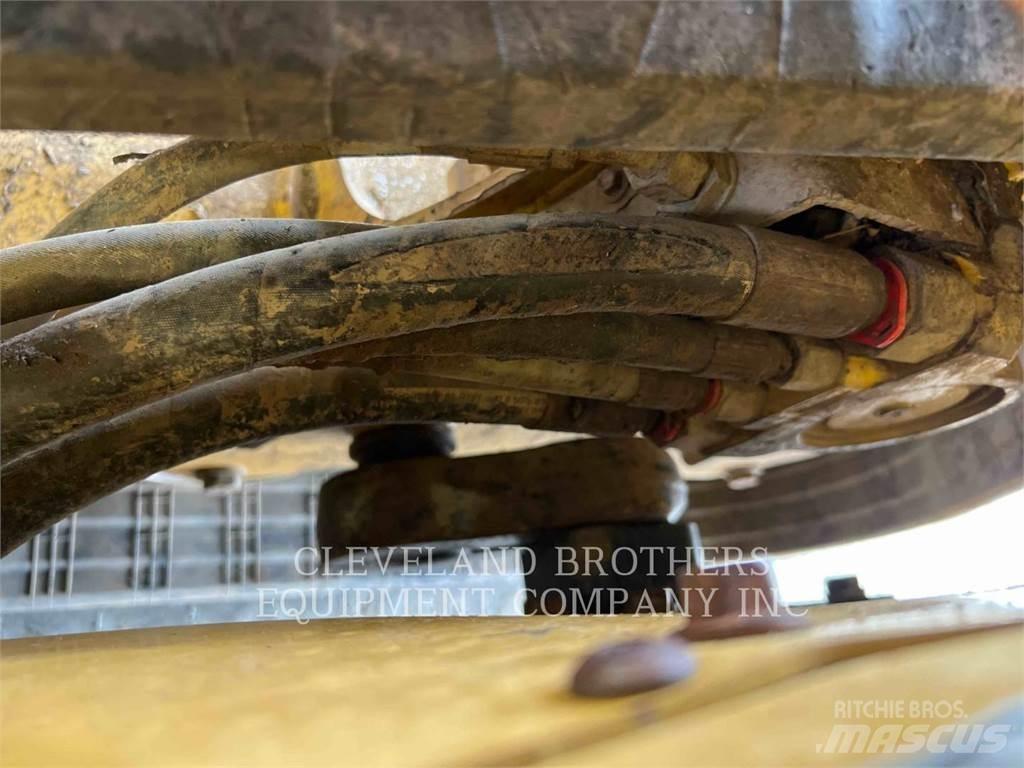 CAT 299D3XE Liukuohjatut kuormaajat