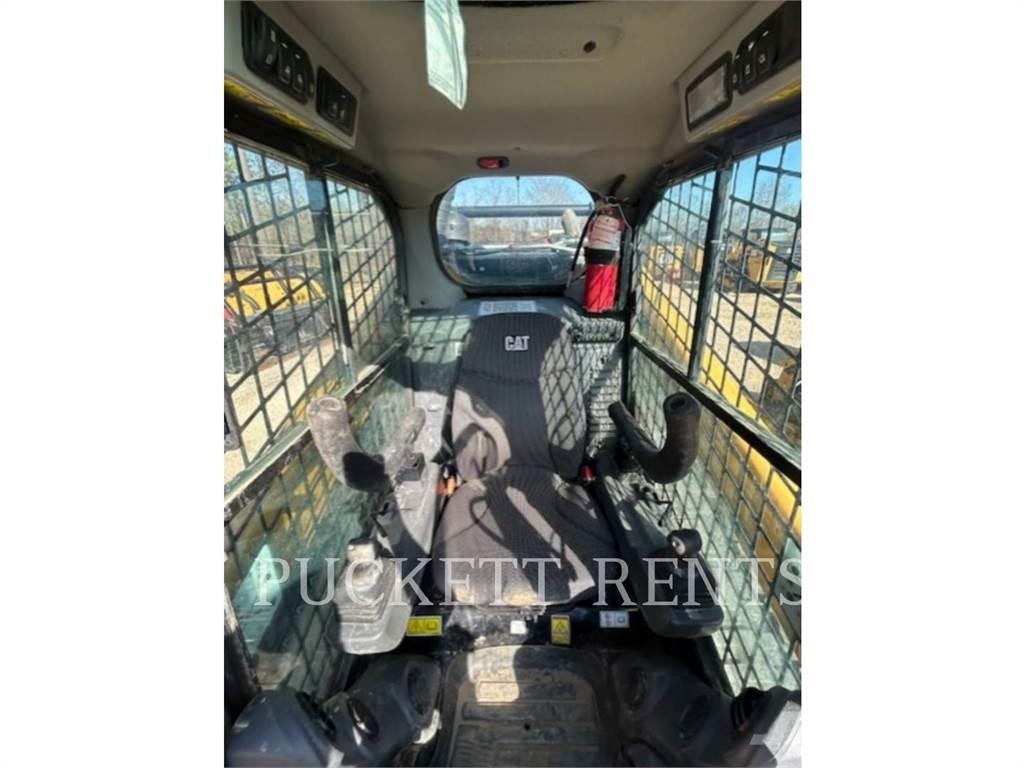 CAT 299D3XE Telakuormaajat