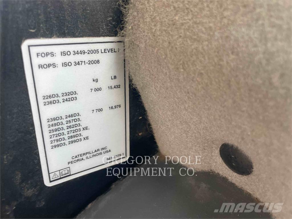 CAT 299D3XE Telakuormaajat