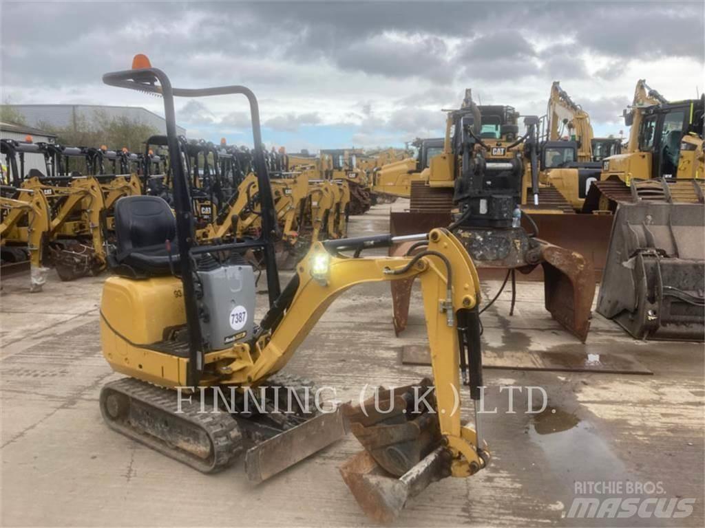 CAT 300.9D Telakaivukoneet