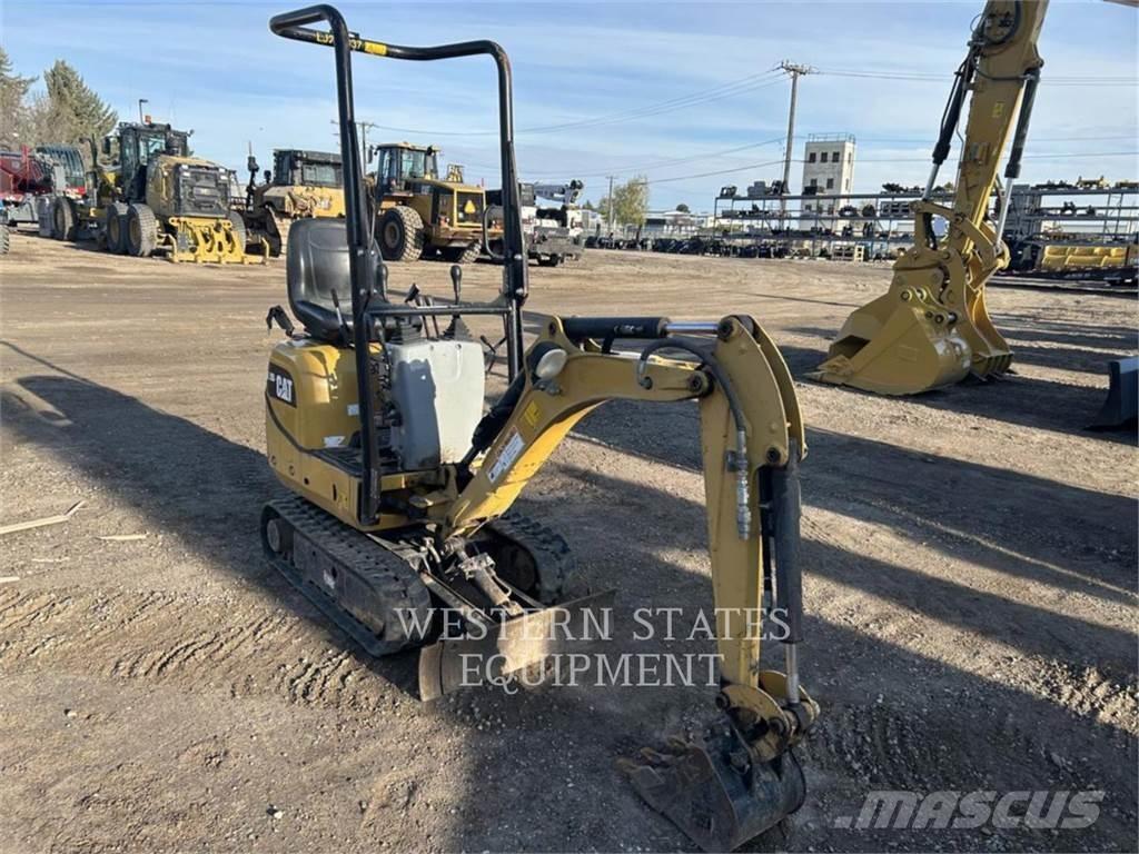 CAT 300.9D Telakaivukoneet