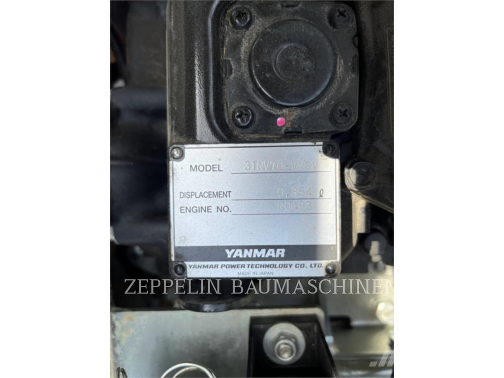 CAT 300.9D Telakaivukoneet