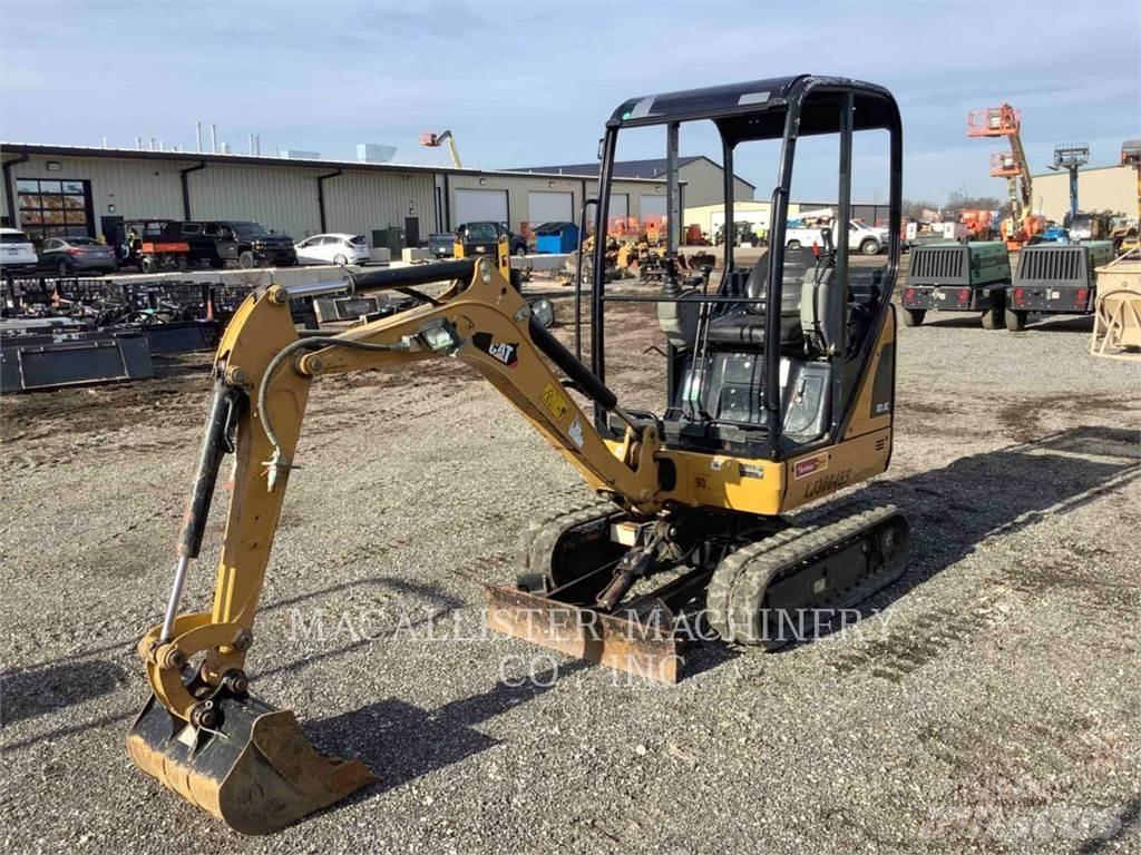 CAT 301.4C Telakaivukoneet