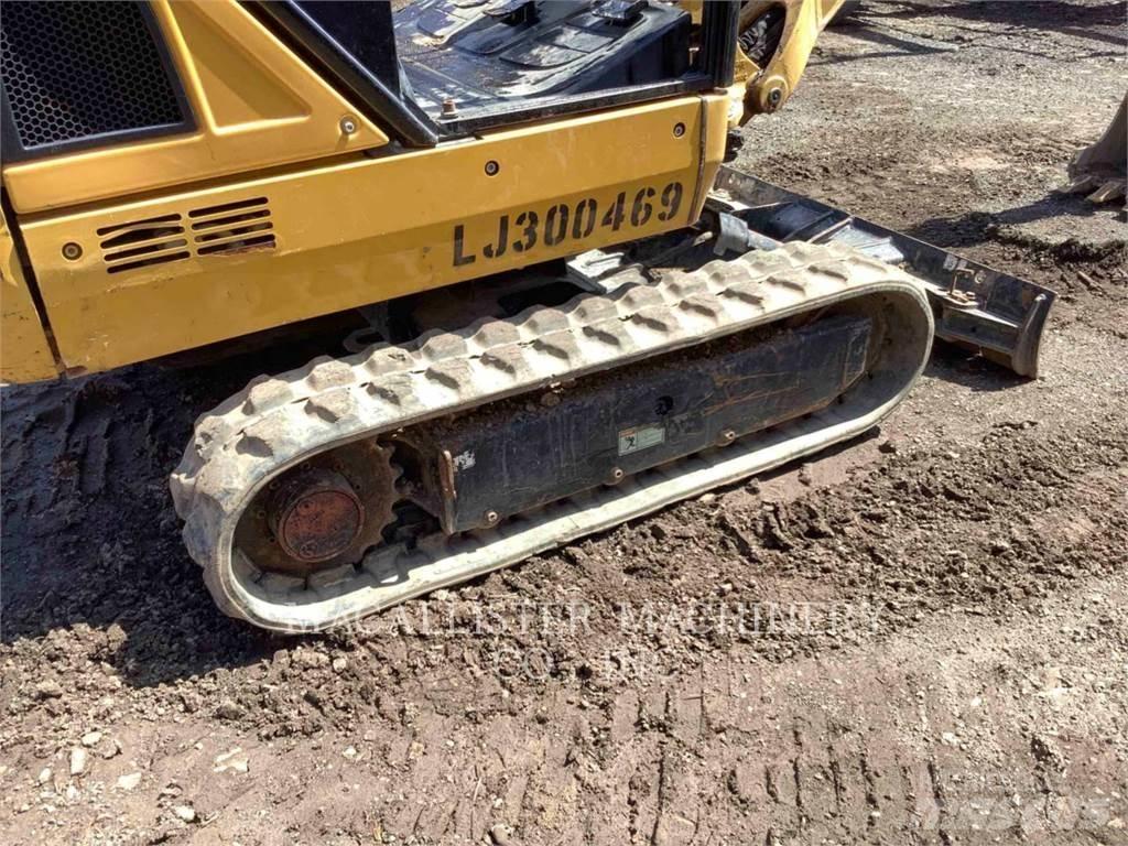 CAT 301.4C Telakaivukoneet