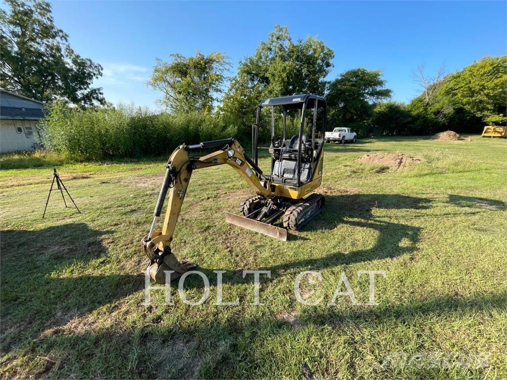 CAT 301.4C Telakaivukoneet
