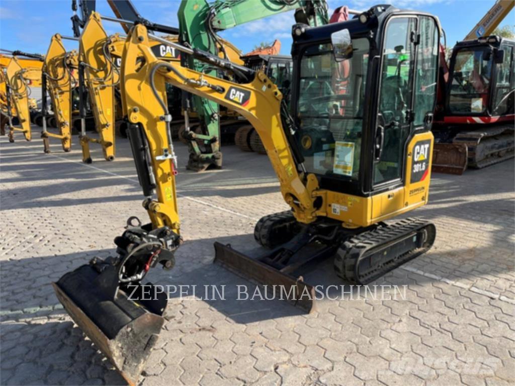 CAT 301.6-05A Telakaivukoneet