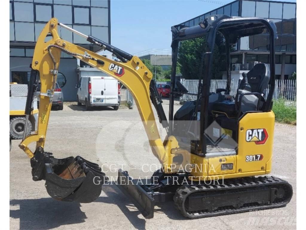 CAT 301.7 Telakaivukoneet