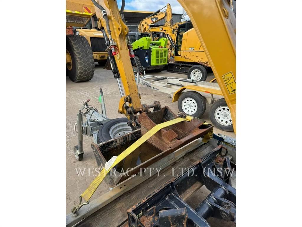 CAT 301.7CR Telakaivukoneet