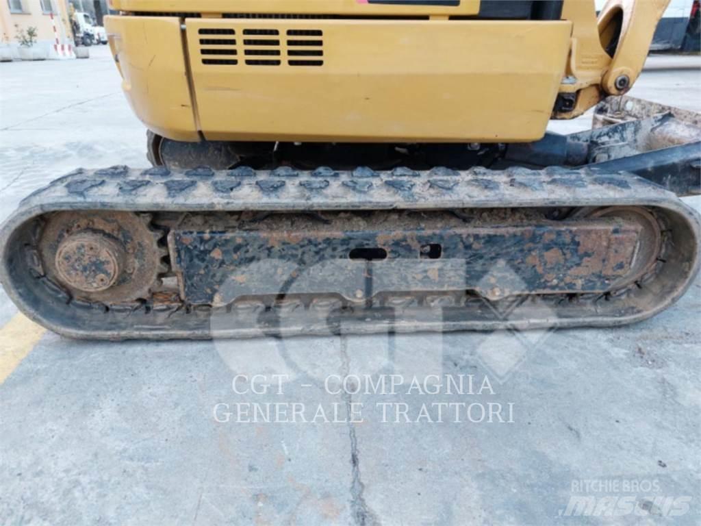 CAT 301.7D Telakaivukoneet