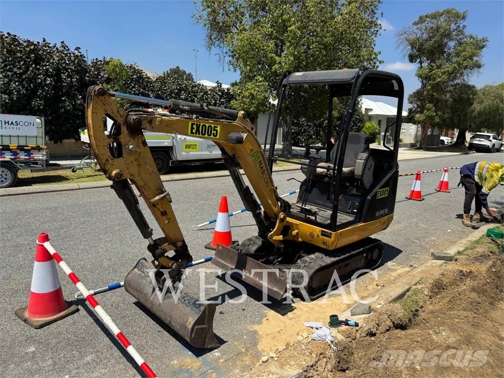 CAT 301.7D Minikaivukoneet < 7t