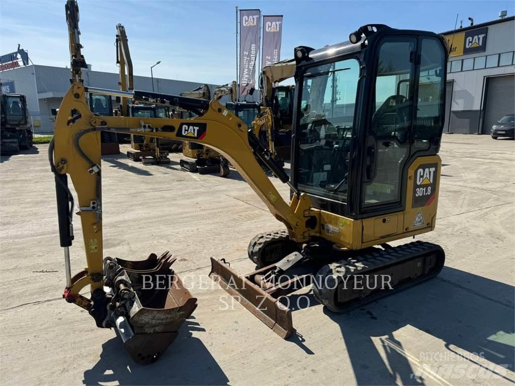 CAT 301.8 Telakaivukoneet