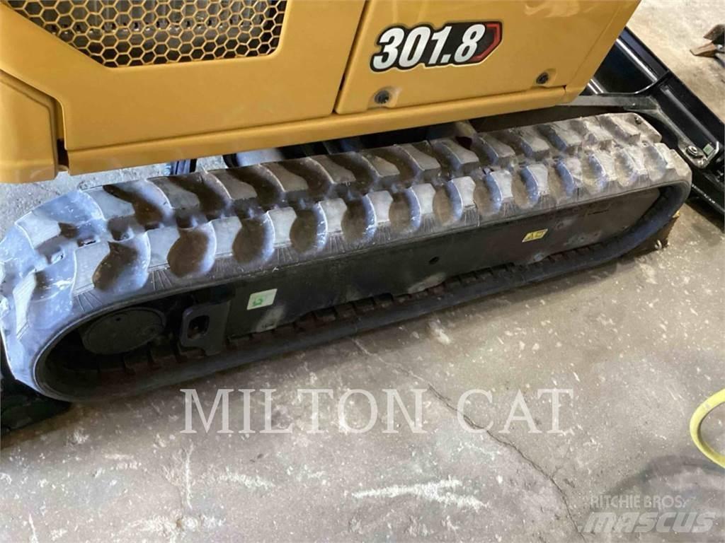 CAT 301.8 Telakaivukoneet