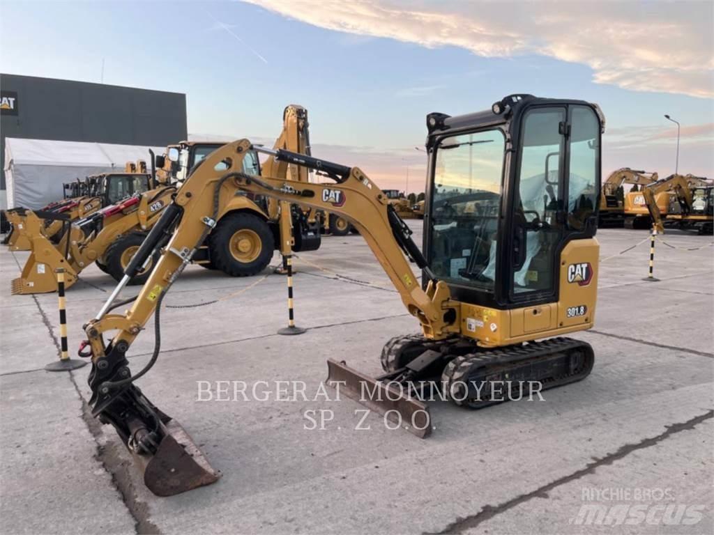 CAT 301.8 Telakaivukoneet