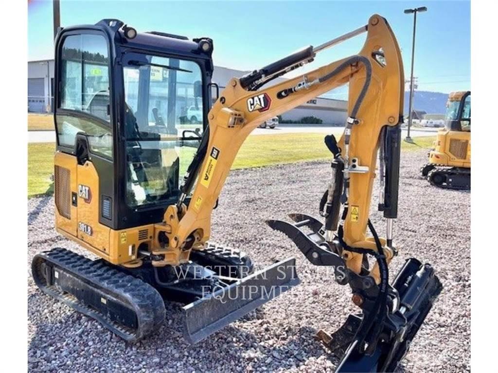 CAT 301.8 Telakaivukoneet