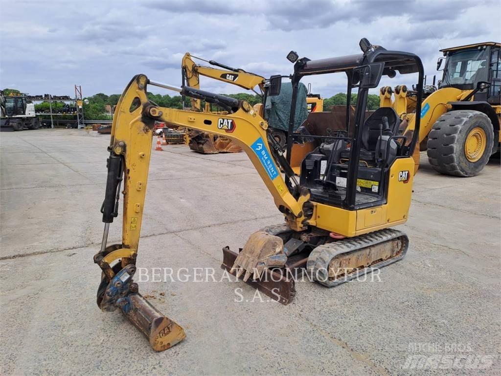 CAT 301.8 Telakaivukoneet