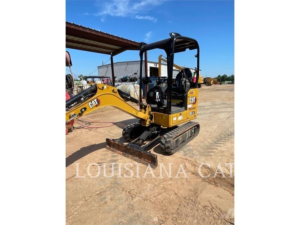 CAT 301.8 Minikaivukoneet < 7t
