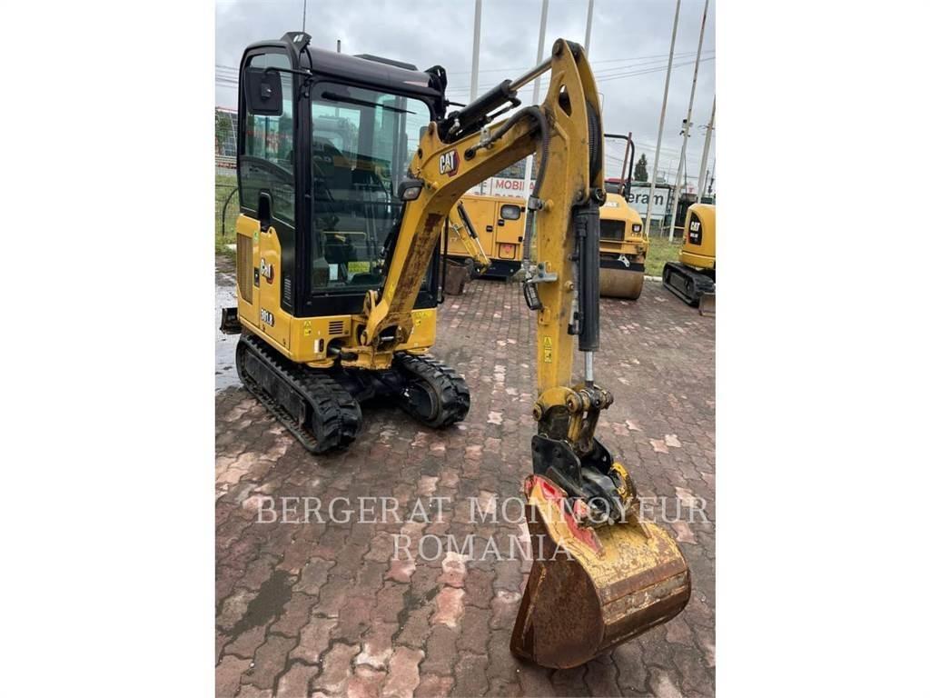 CAT 301.8-05 Telakaivukoneet