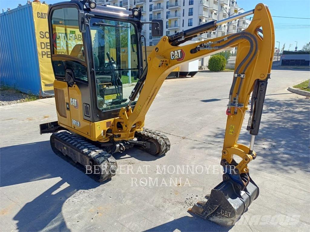 CAT 301.8-05 Telakaivukoneet