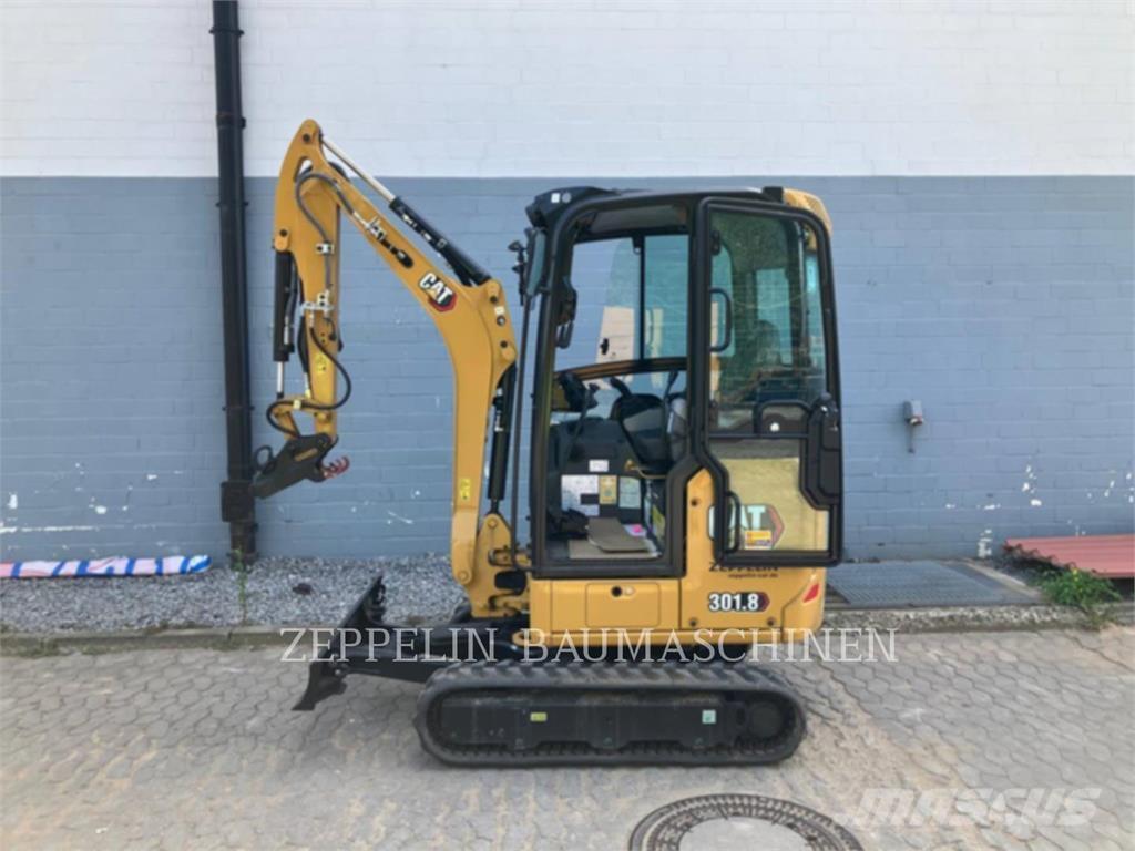 CAT 301.8-05A Telakaivukoneet