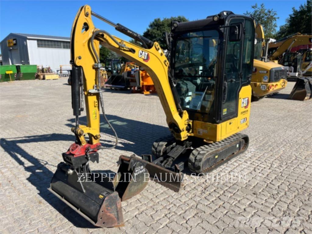 CAT 301.8-05A Telakaivukoneet