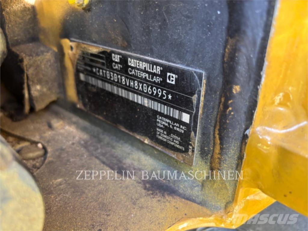 CAT 301.8-05A Telakaivukoneet