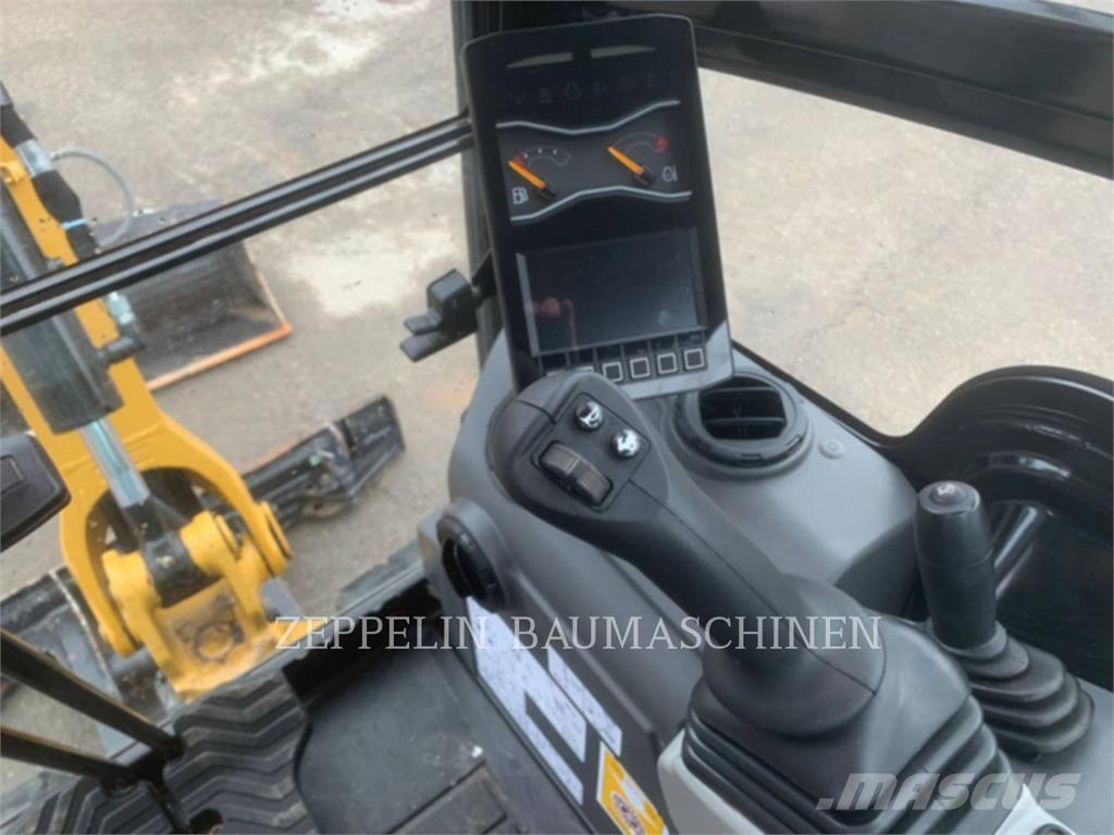 CAT 301.8-05A Telakaivukoneet