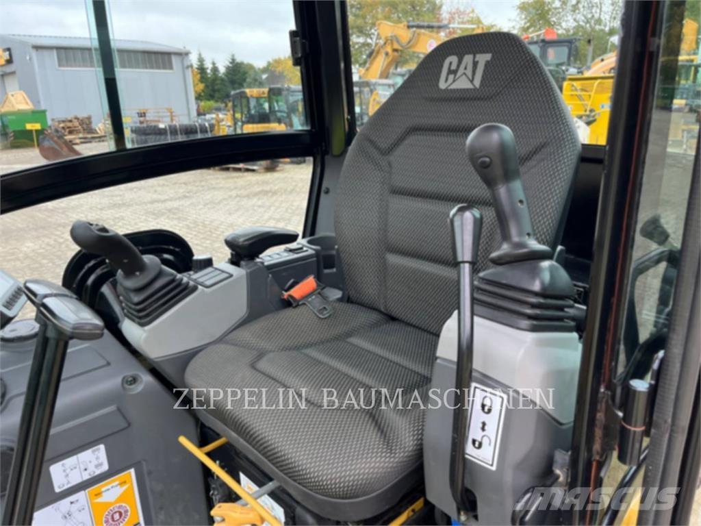CAT 301.8-05A Telakaivukoneet