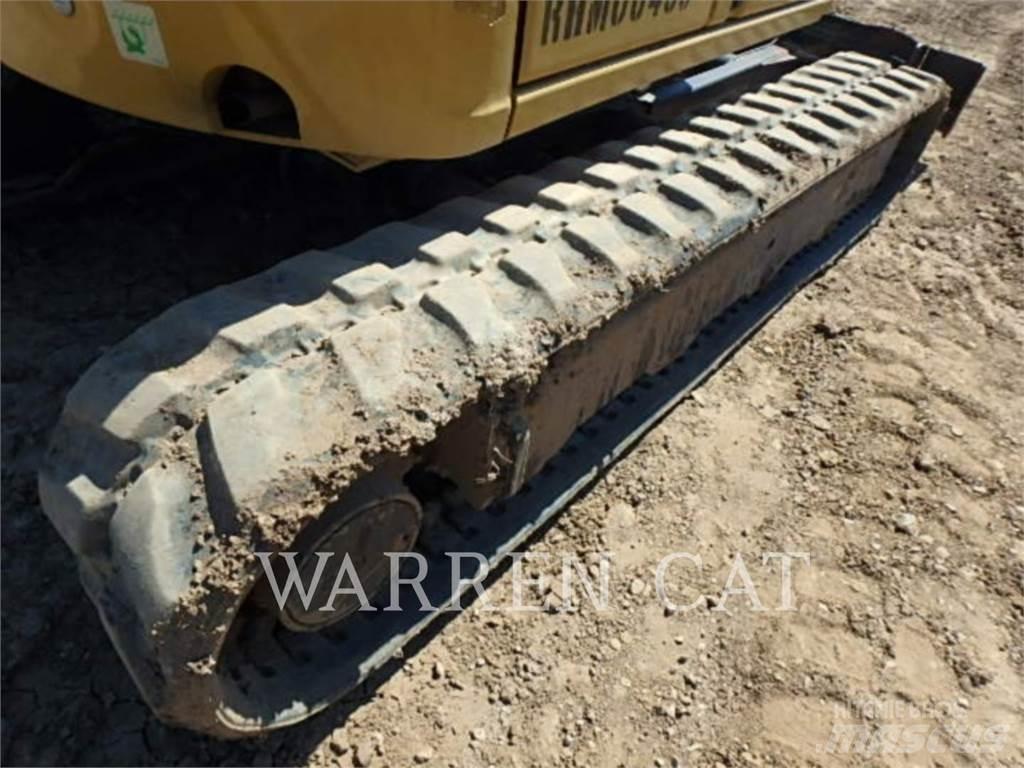 CAT 302 Telakaivukoneet
