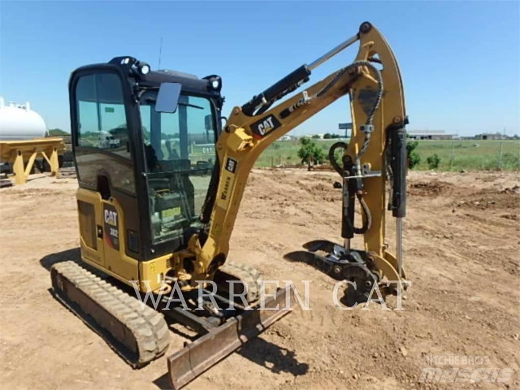 CAT 302 Telakaivukoneet