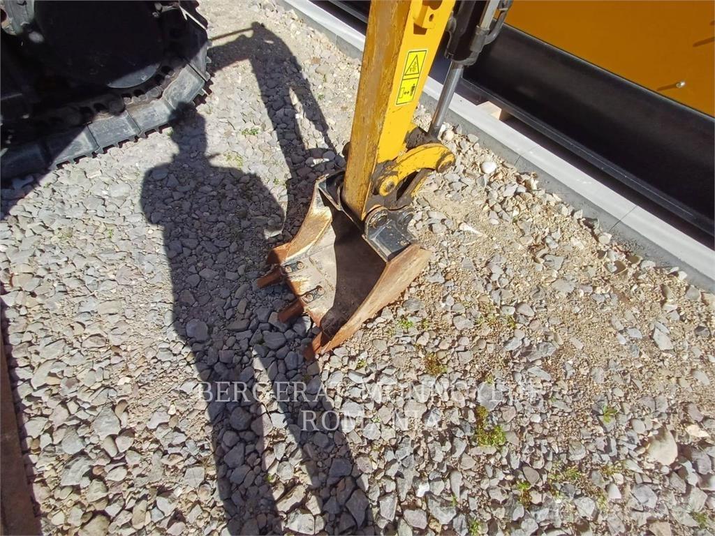CAT 302-05CR Telakaivukoneet
