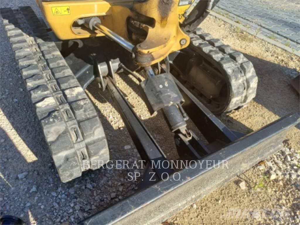 CAT 302.4D Telakaivukoneet