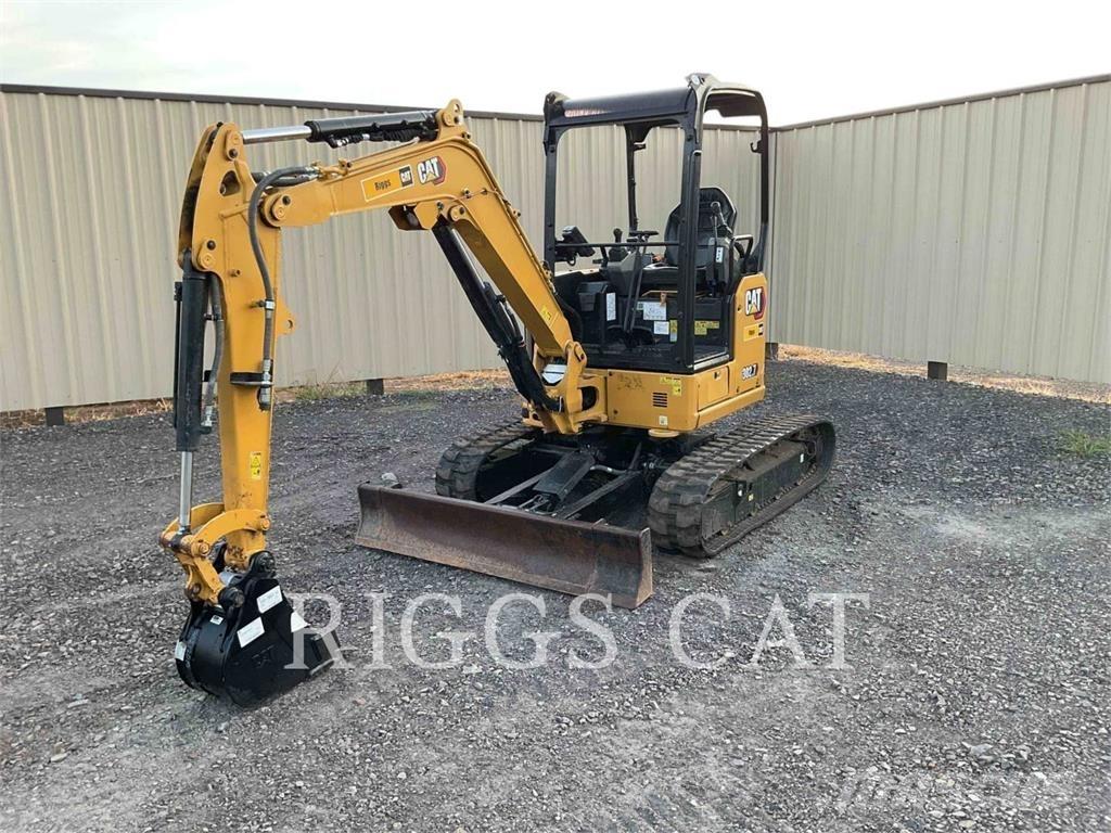 CAT 302.7 Telakaivukoneet