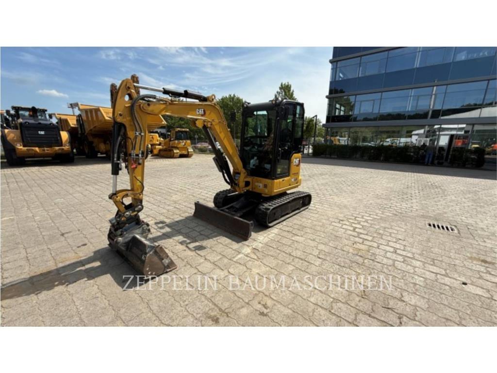 CAT 302.7CR-07 Telakaivukoneet