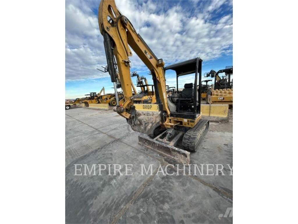 CAT 302.7D CR Telakaivukoneet