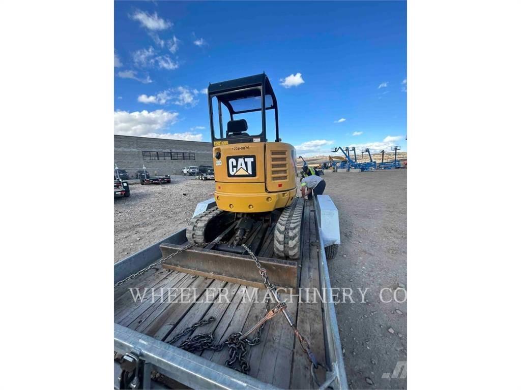 CAT 302.7DC1TH Telakaivukoneet