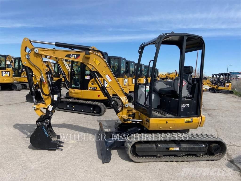 CAT 302.7DC1TH Telakaivukoneet