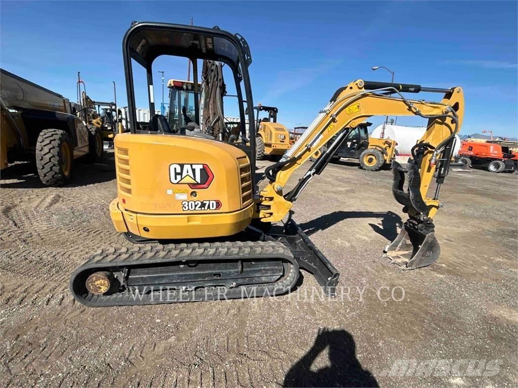 CAT 302.7DC1TH Telakaivukoneet