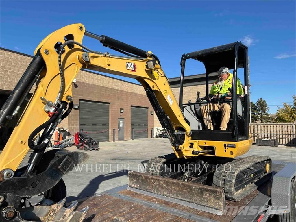 CAT 302.7DC1TH Telakaivukoneet