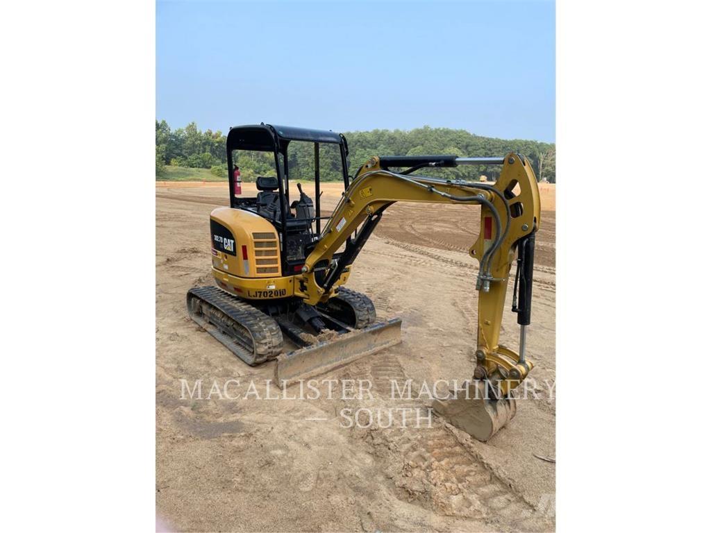CAT 302.7DCR Telakaivukoneet