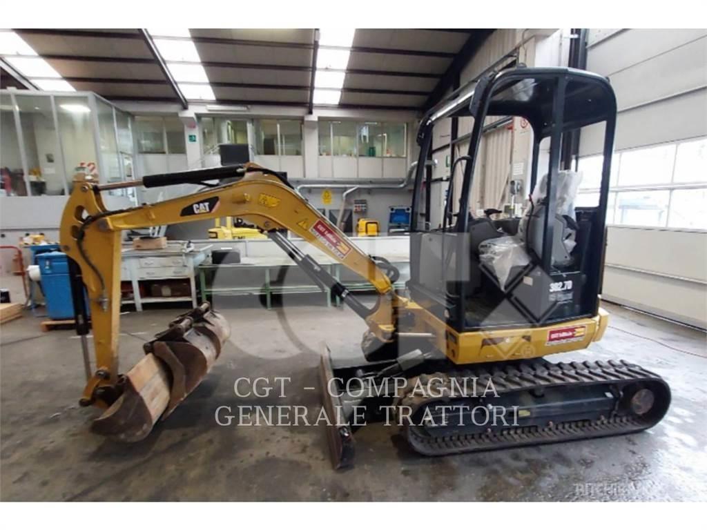 CAT 302.7DCR Telakaivukoneet