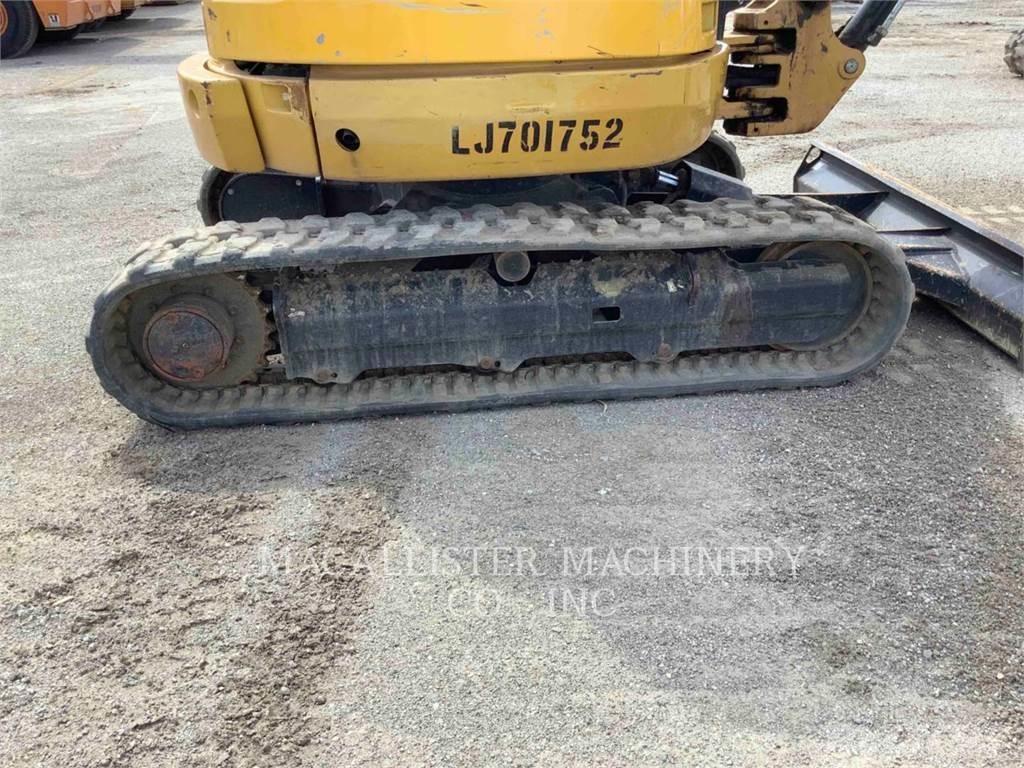 CAT 302.7DCR Telakaivukoneet