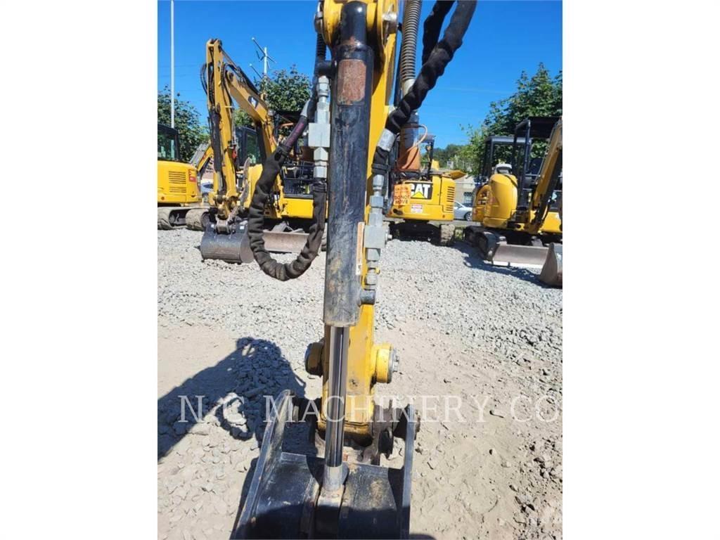 CAT 302.7DCRCN Telakaivukoneet