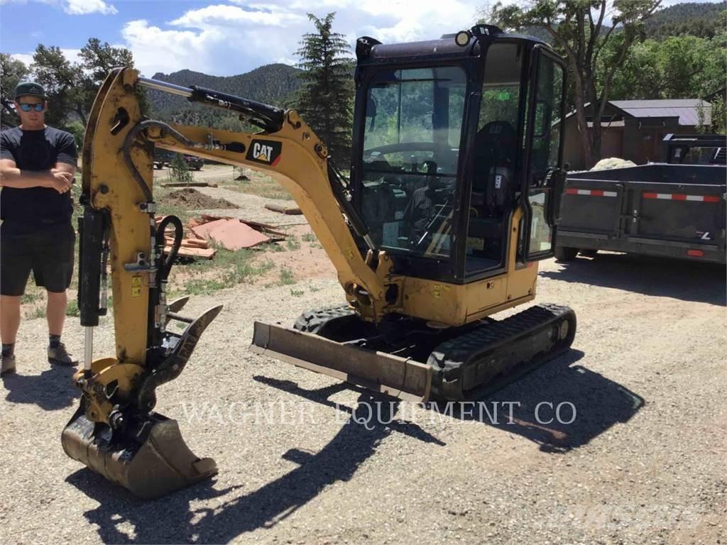 CAT 302 THB Telakaivukoneet