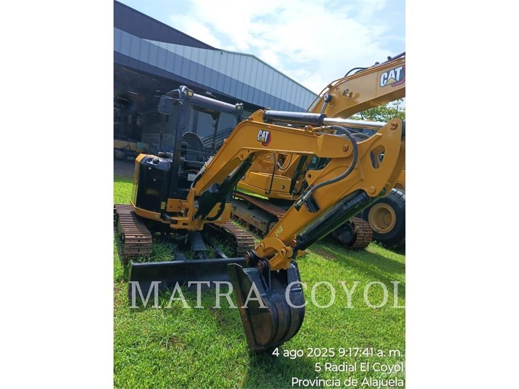 CAT 303 Telakaivukoneet