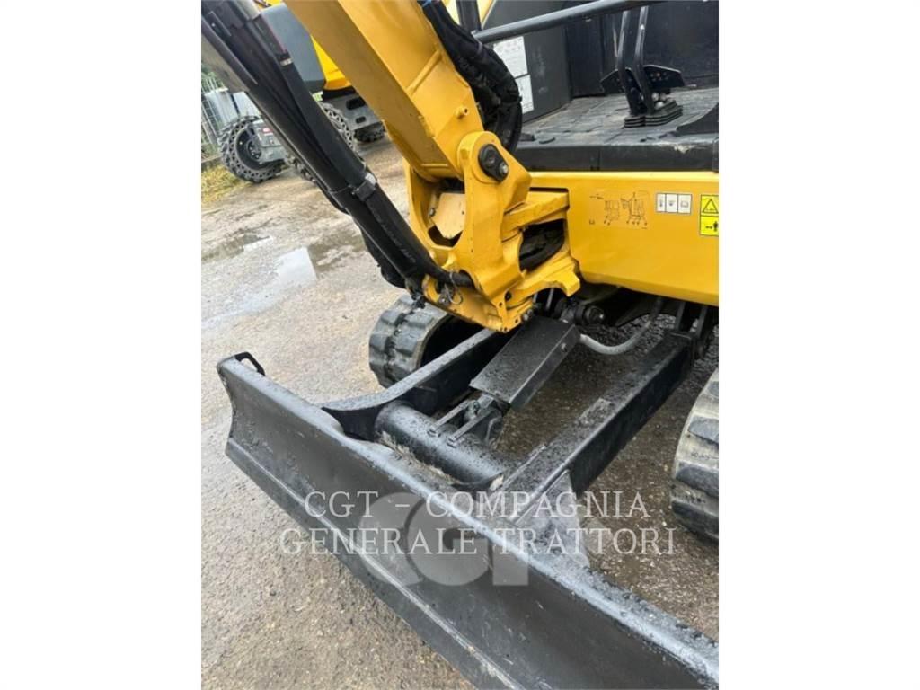 CAT 303 E CR Telakaivukoneet